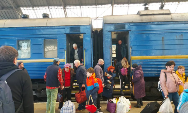 УЗ відновлює пасажирське сполучення між Києвом та Покровськом на Донеччині в обох напрямках
