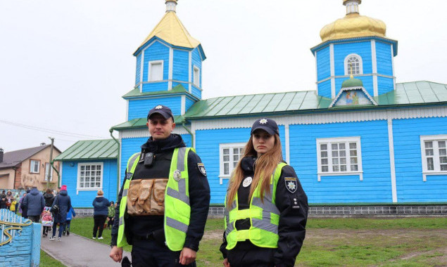 Участь у великодніх службах на Київщині взяли понад 40 тисяч вірян, - поліція