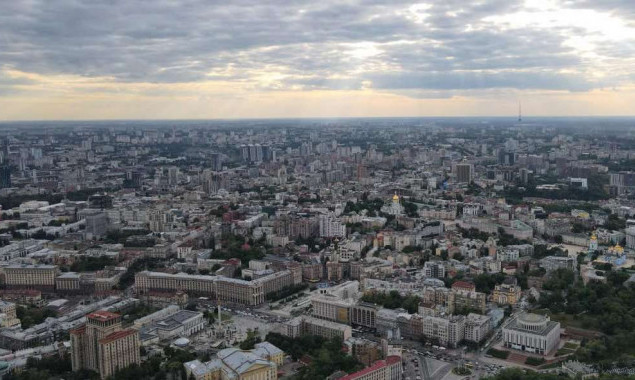 У Києві та області очікуються грози, ремонтні бригади енергетиків переведені у посилений режим