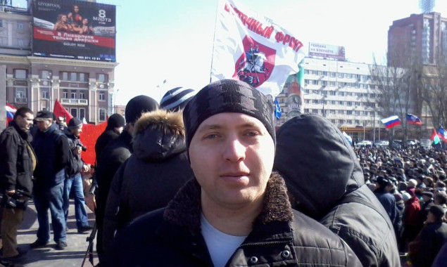Організатор псевдореферендуму на Донбасі відповідає за укриття на столичній Чоколівці