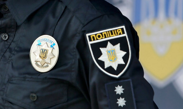У Києві розшукують осіб, які обікрали могилу військовослужбовця в Печерському районі