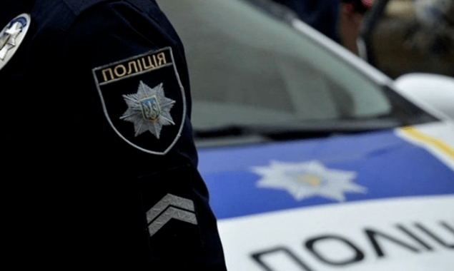 Київські правоохоронці встановлюють причини падіння двох дівчат з даху недобудованого ЖК 