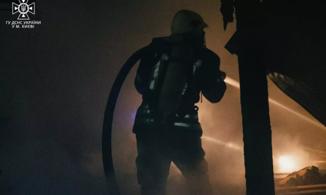 У Києві стався вибух у квартирі (відео)