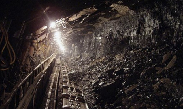 На Дніпропетровщині через нічну атаку рф без світла залишалися сім шахт, де перебували понад 1000 працівників, - Міненерго