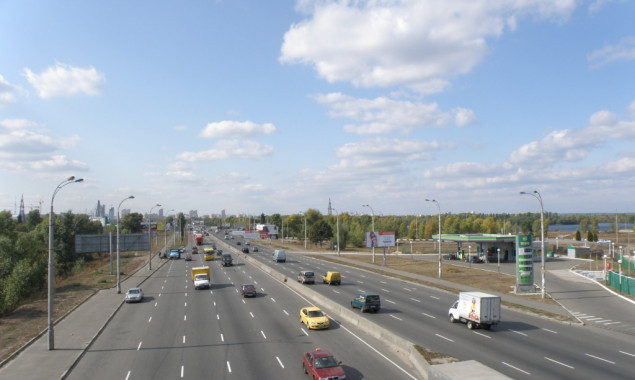 У Києві з 1 квітня на низці ділянок доріг дозволена швидкість до 80 км за годину (перелік)