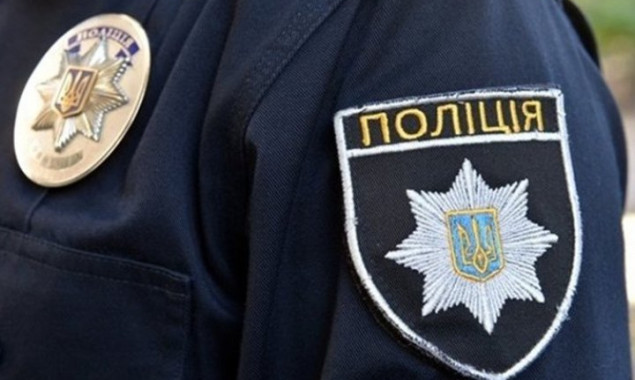 Поліція Київщини витраить 5,2 млн гривень на конверти, сміття та вогнегасники
