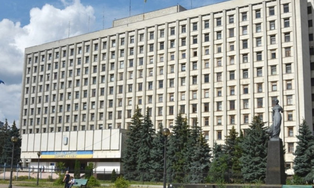 Київоблрада витратить 620 тис гривень на папір і фаєрвол