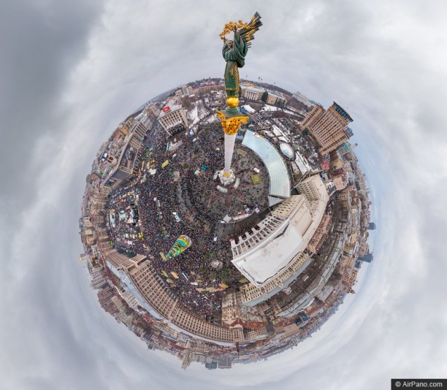 Евромайдану сделали панорамное фото с высокой детализацией