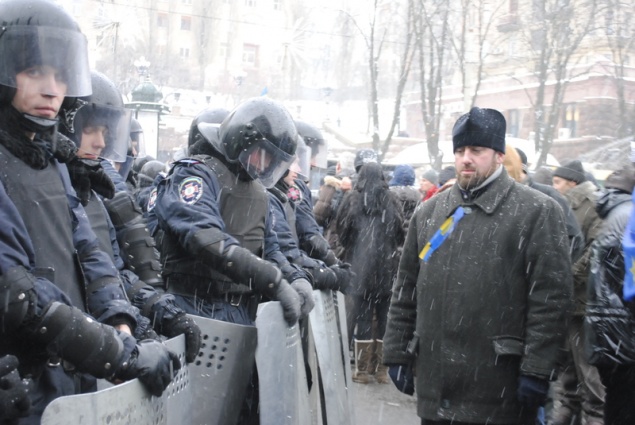В Киев на замену уставшим едут “свежие” “вэвэшники” из Крыма