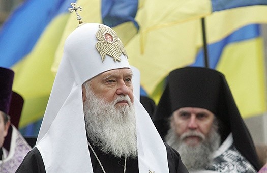 Патриарх Филарет отказался принимать награду от Януковича