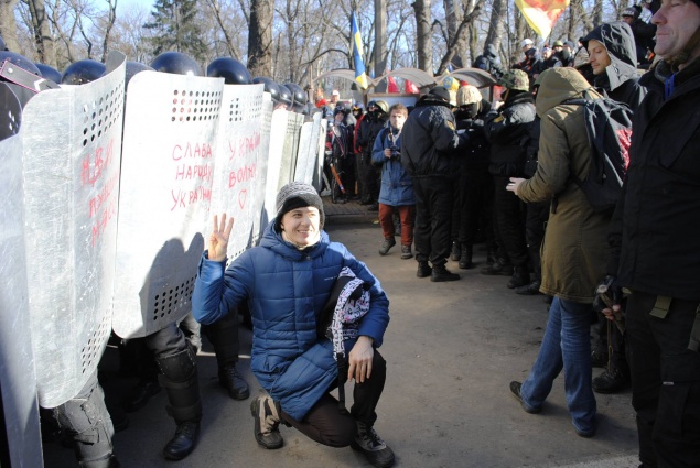 Янукович сядет за стол переговоров, когда оппозиция уберет с улиц людей с оружием