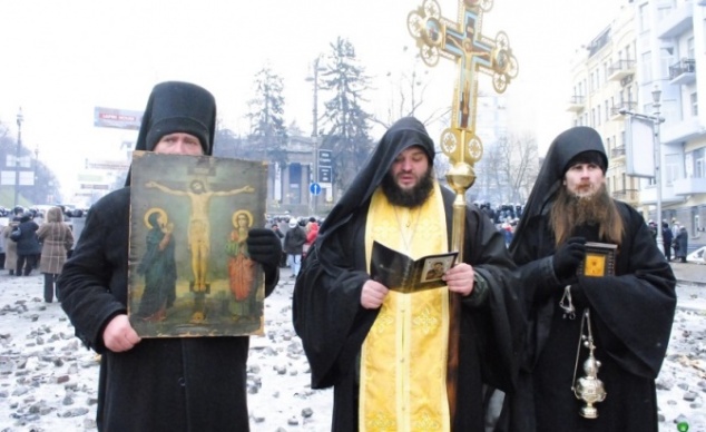 Религиозные лидеры призывают украинских политиков пойти на мировую