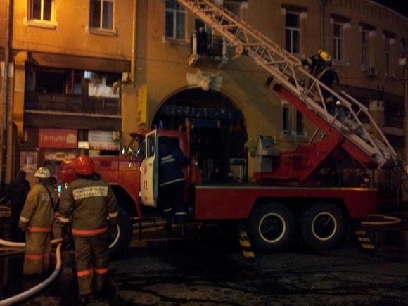 В Киеве на Бессарабском рынке произошел пожар