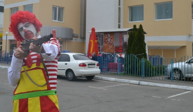 В киевском “МакДональдсе” расстреливали посетителей