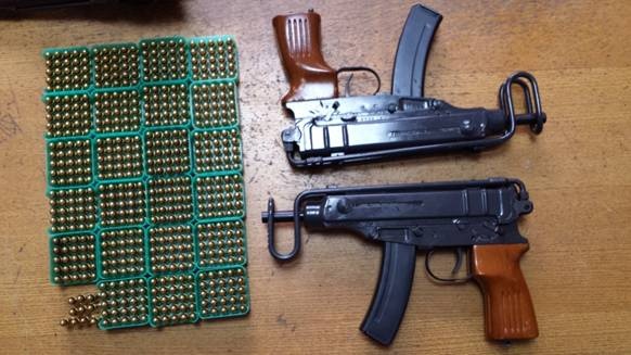 Киевский суд арестовал двух участников ОПГ, снабжающей оружием сепаратистов Донбасса