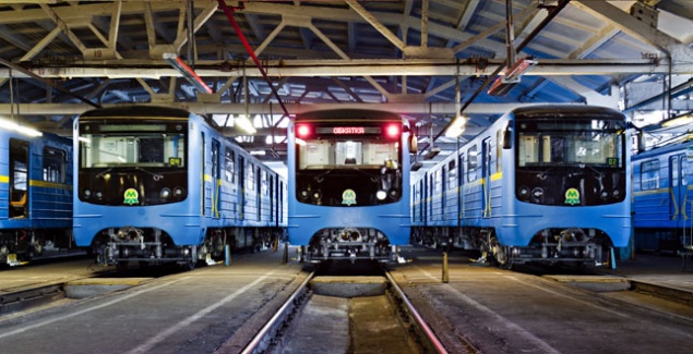 По красной ветке киевского метро пустят новые поезда