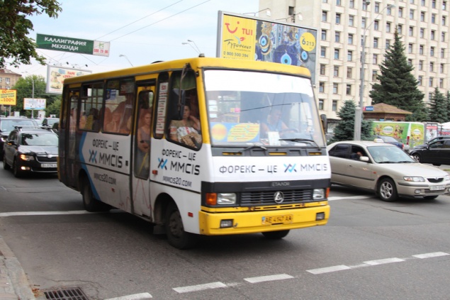 В Киеве поменяли маршрут автобусу №100 (СХЕМА)