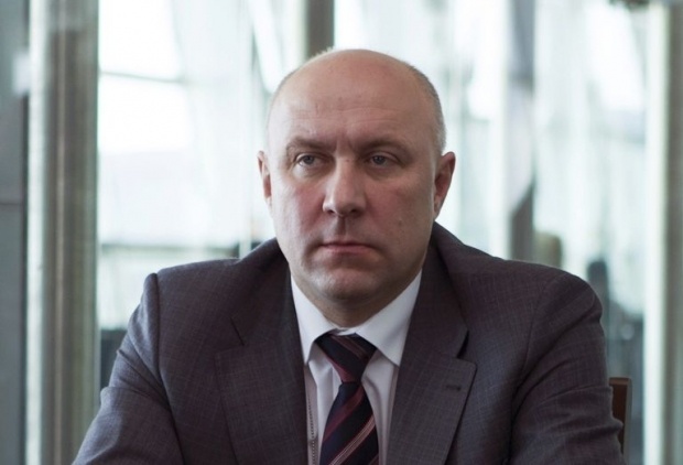 Яценюк хочет проверить на соответствие должности руководство “Борисполя”