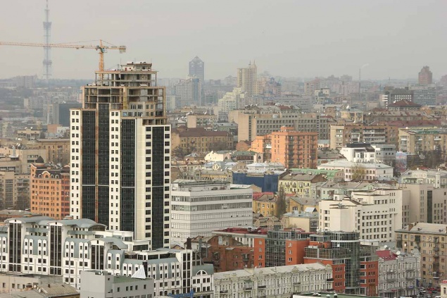 В Киеве сократилось строительство нежилых домов и инженерных сооружений