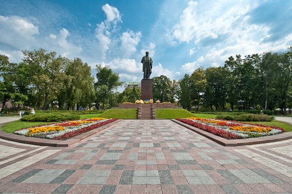 В парке Шевченко съедят оккупантов Украины