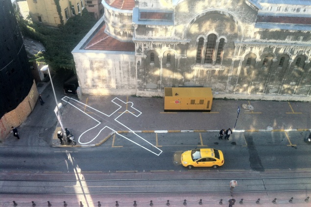 В Киеве решили не перекрывать Бессарабскую площадь даже ради искусства