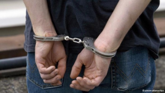 Молодчикам похитившим мужчину ради денег и квартиры грозит до 7 лет лишения свободы