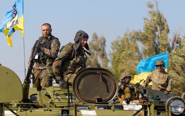 “Крымский сценарий” для Востока Украины, к сожалению, налицо, - Дмитрий Бровкин