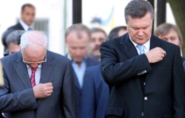 Янукович и Азаров продолжают получать пенсии в Украине