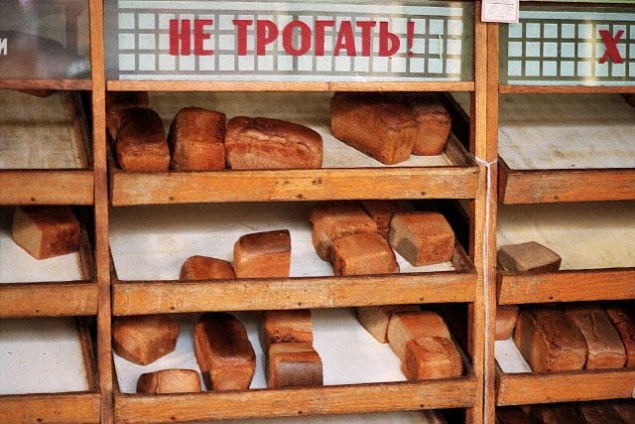КГГА выбрала предприятие, которое заставит Киев хлебными киосками
