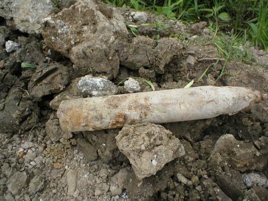 В Киеве на стройке нашли снаряд