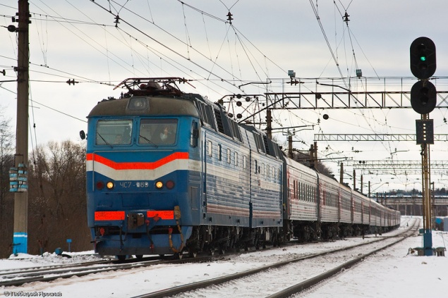 К новогодним праздникам “Укрзализныця” вводит дополнительные поезда