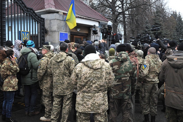 После конфликта возле Минобороны в Киеве пропал один из “чинов” батальона “Айдар”