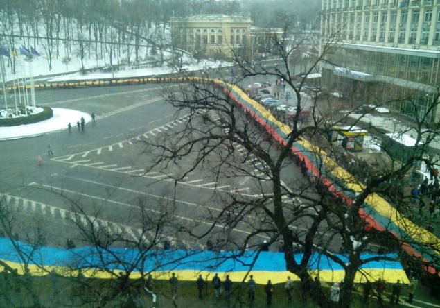 В Киеве прошла акция “Единое сердце” (+ ВИДЕО)
