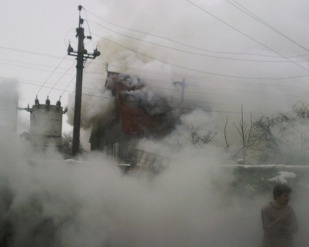В Киеве сгорела дача и джип