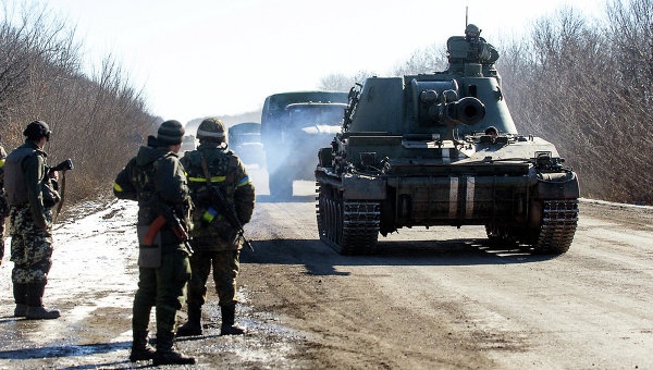 Украинская армия полностью ушла из Дебальцево