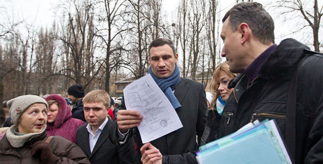 По иску местной общины суд признал строительство на улице Волгоградской, 25 противоправным