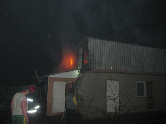 В частной бане на Киевщине произошел пожар