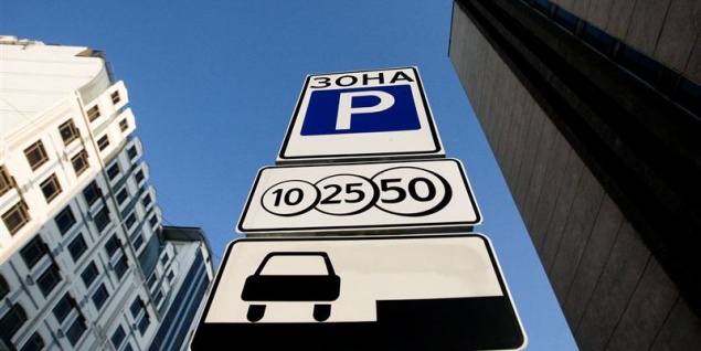 В Дарницком районе столицы обострилась борьба с незаконными парковками