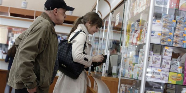 Социально незащищенным киевлянам власти столицы обещают помочь с покупкой лекарств