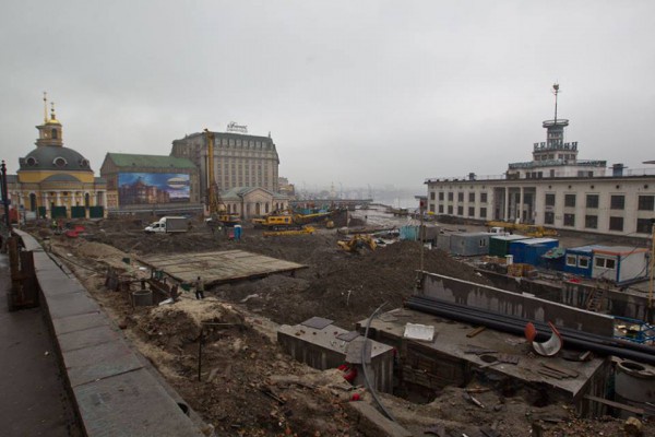 На месте раскопок на Почтовой площади произошел обвал
