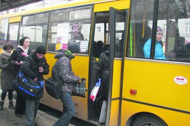 На дороги Киева вышли первые маршрутки оборудованные GPS-приемниками