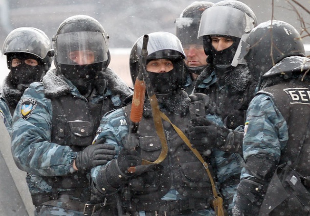 Арестованы трое экс-беркутовцев, причастных к расстрелам на Майдане