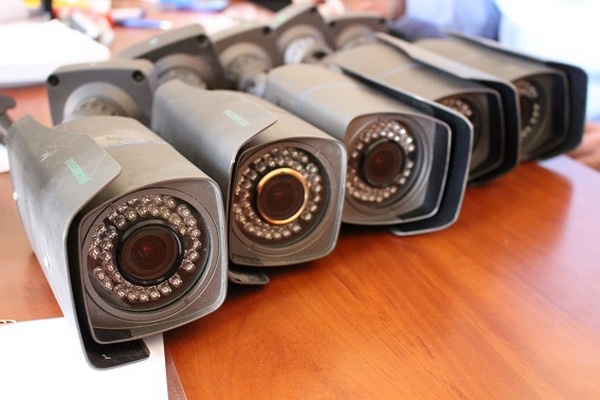 Столичные правоохранители задержали похитителя камер видеонаблюдения