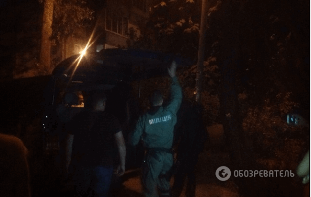 Сегодня ночью в Киеве мужчина с гранатой взял в заложники ребенка