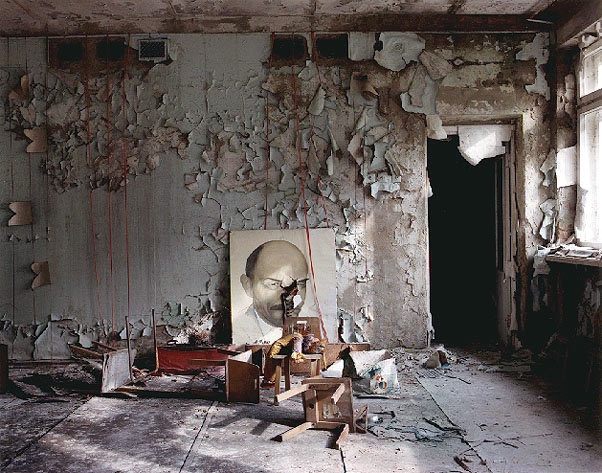 Демонтированных Лениных могут отправить на “поселение” в Чернобыльскую зону
