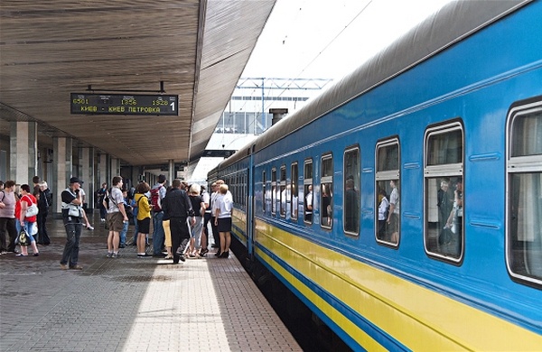 На киевском вокзале задержаны двое мужчин с целым арсеналом боеприпасов