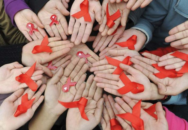 Киевлян и гостей столицы бесплатно обследуют на ВИЧ-инфекцию