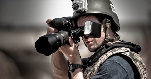 Минобороны собирается “закрепить” журналистов за воинскими частями в АТО