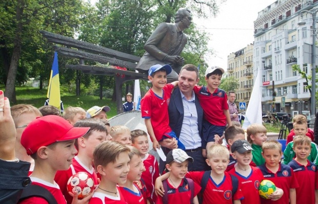 Кличко анонсировал появление в Киеве улицы имени Валерия Лобановского