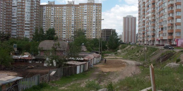 64 гектара земли в Дарницком районе стоимостью 150 млн гривен возвращены Киеву